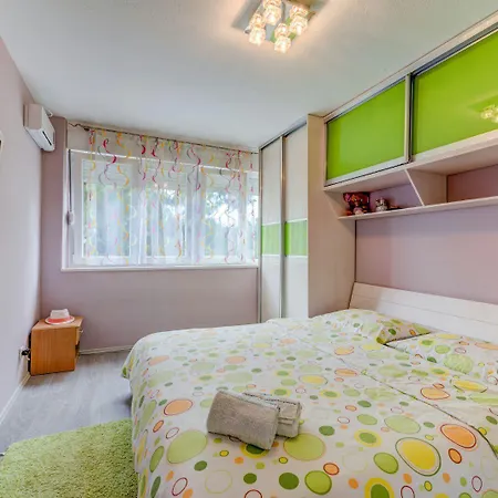 Cool Cozy Apartment